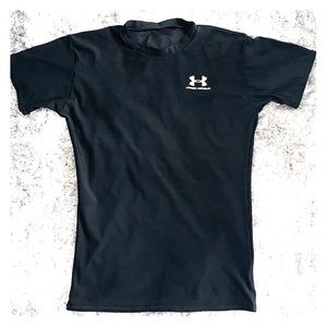 Men’s Under Armour workout shirt